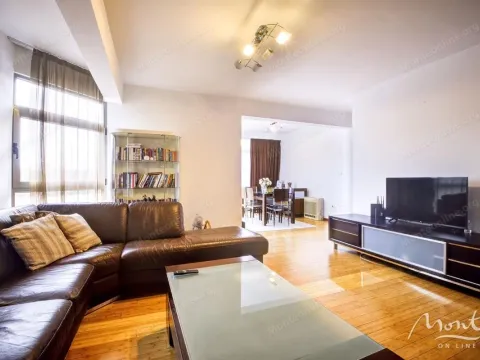 Sale, two bedroom apartment, 80m², Maine, Budva - image 1