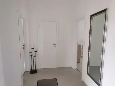 Izdavanje, jednosoban stan, 40m², Bjeliši, Bar - image 2