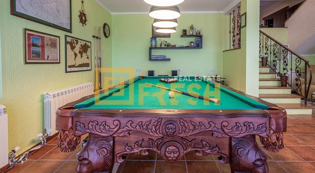Sale, house, 240m², Kotor, Crna Gora