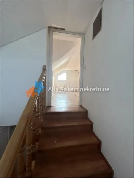 Rent, apartment, 176m², Voždovac Sve Podlokacije, Beograd
