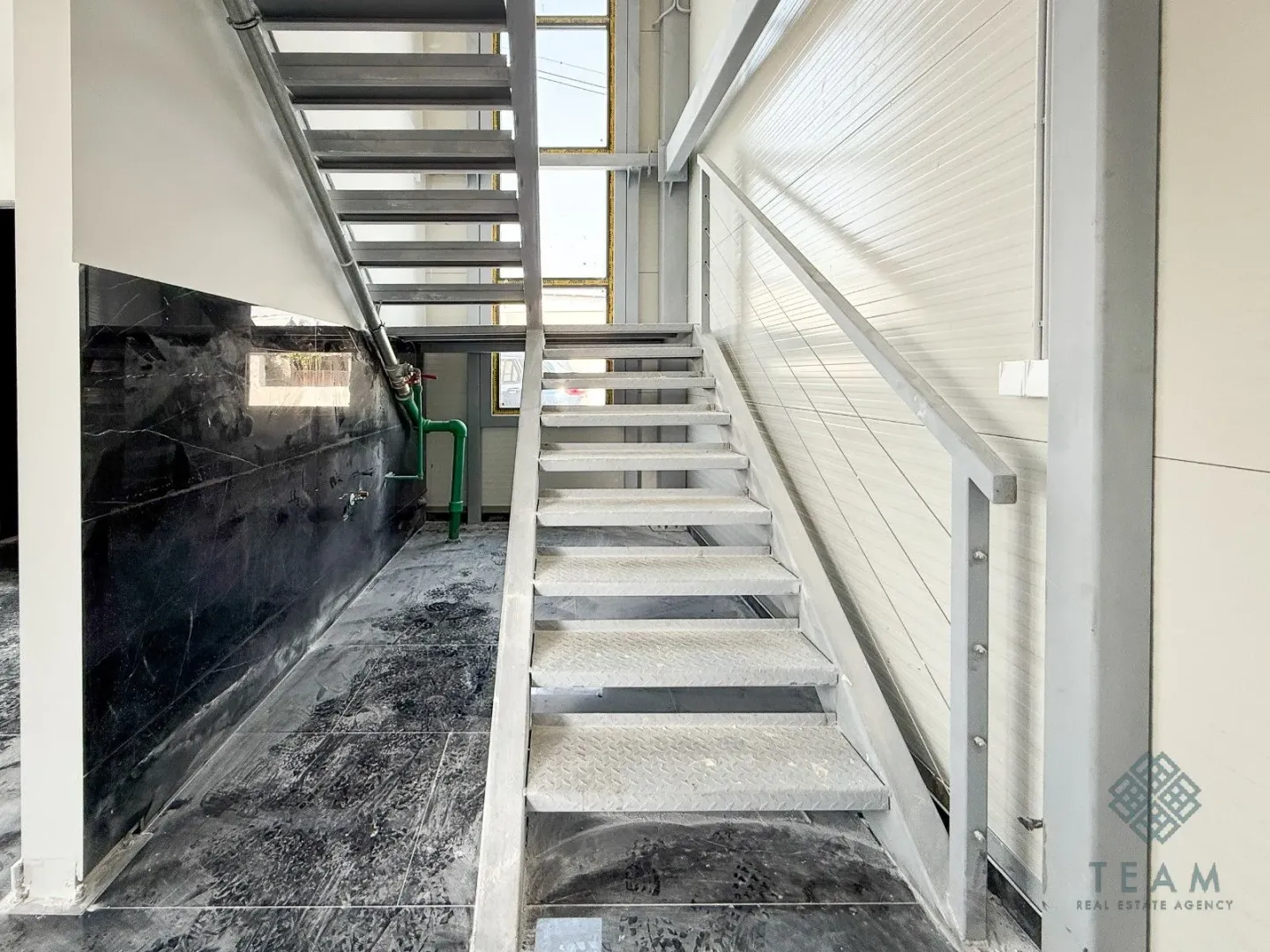 Rent, office space, 525m², Donja Gorica, Podgorica