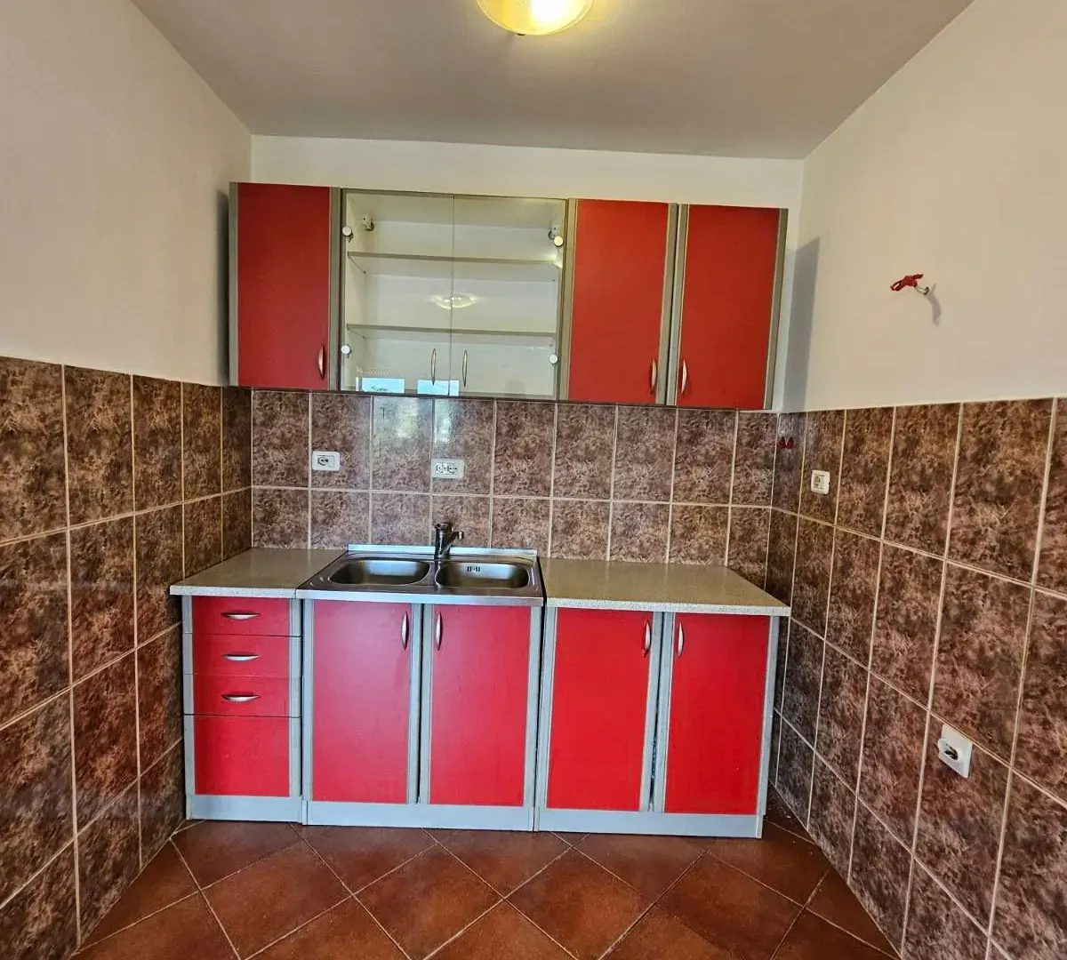 Prodaja, jednosoban stan, 45m², Stari Aerodrom, Podgorica