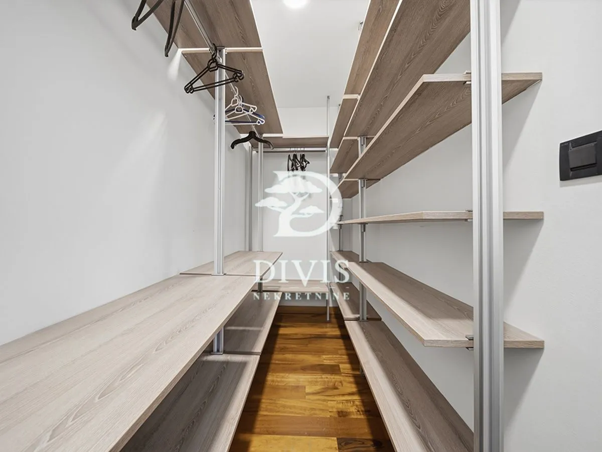 Rent, apartment, 256m², Dedinje Sve Podlokacije, Beograd