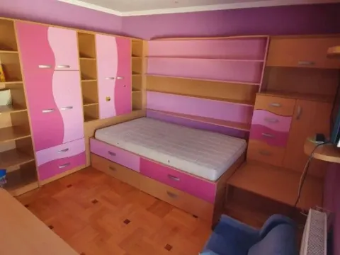 Izdavanje, petosoban stan, 200m², Petrovaradin, Novi Sad - image 10