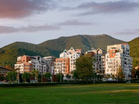 Prodaja, dvosoban stan, 91m², Tivat, Crna Gora - image 25