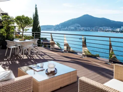 Prodaja, trosoban stan, 457m², Zavala, Budva