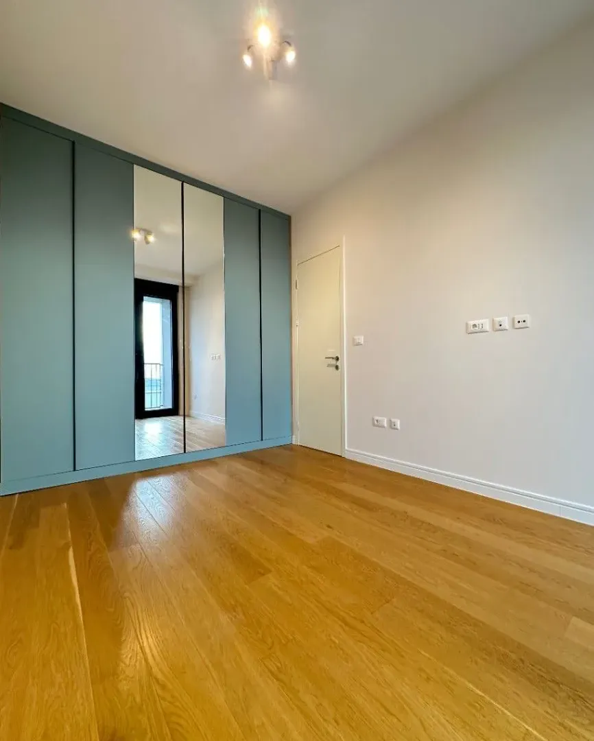 Prodaja, trosoban stan, 130m², Preko Morače, Podgorica