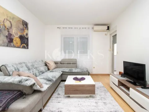 Rent, one bedroom apartment, 47m², City Kvart, Podgorica - image 1