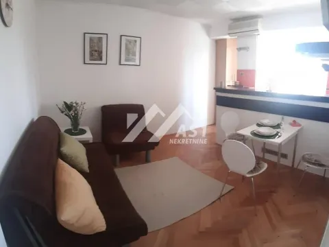Rent, one bedroom apartment, 42m², Sajam, Novi Sad Sve Podlokacije