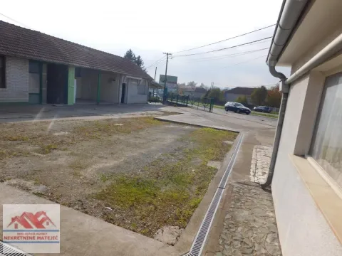 Izdavanje, poslovni prostor, 150m², Petrovac, Kragujevac - image 4