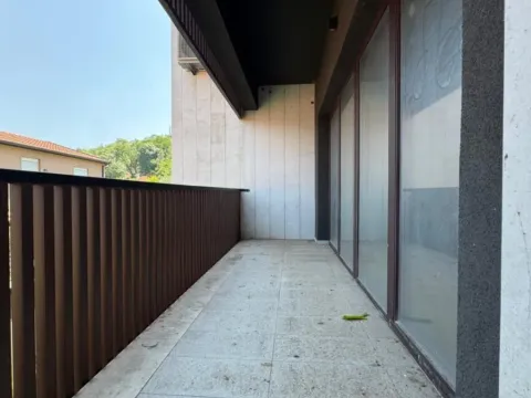 Prodaja, trosoban stan, 139m², Donja Gorica, Podgorica - image 9