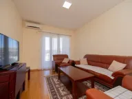 Rent, one bedroom apartment, 48m², Blok 9, Podgorica - image 5