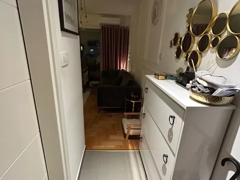 Prodaja, jednosoban stan, 38m², City Kvart, Podgorica - image 9