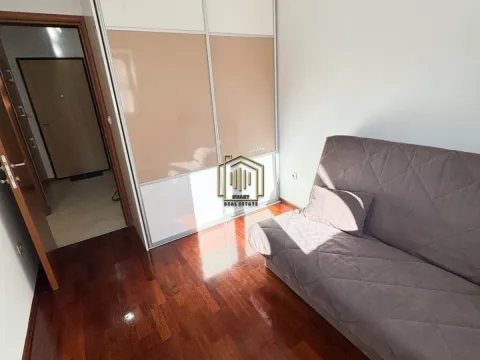 Izdavanje, jednosoban stan, 40m², Stari Aerodrom, Podgorica - image 5