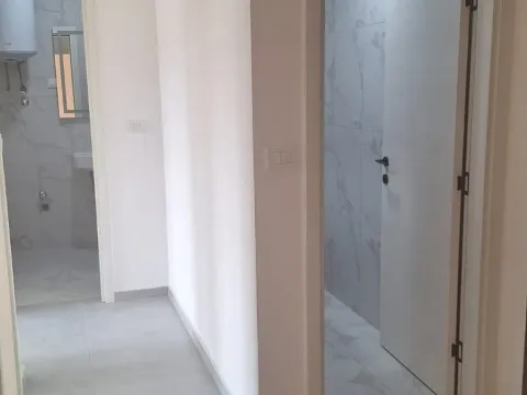 Rent, two bedroom apartment, 68m², Stari Aerodrom, Podgorica - image 6