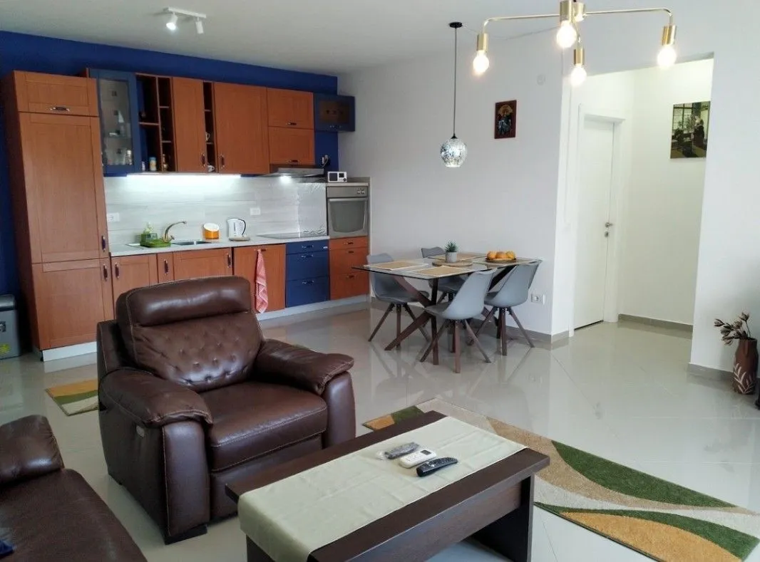 Sale, two bedroom apartment, 78m², Ilino, Bar