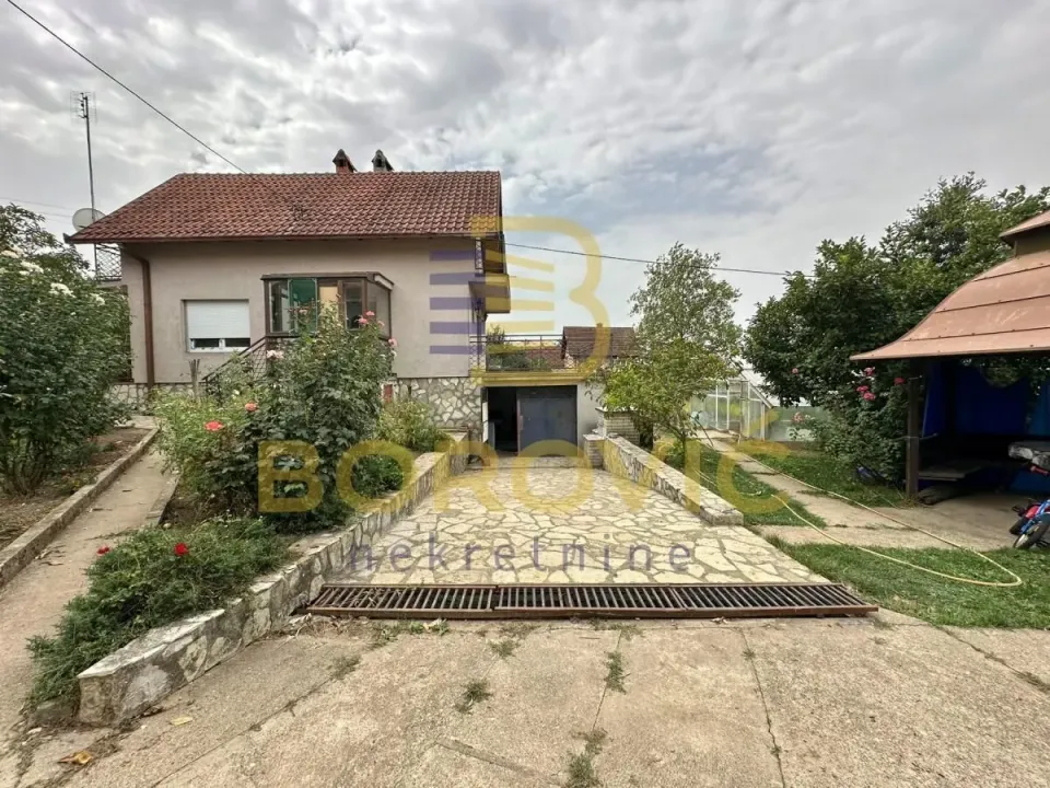 Prodaja, kuća, 100m², Arnajevo, Barajevo