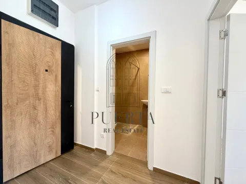Prodaja, jednosoban stan, 45m², Tološi, Podgorica - image 13