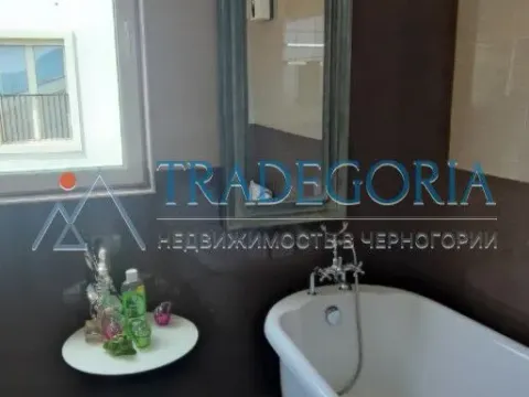Prodaja, trosoban stan, 110m², Tivat, Crna Gora - image 18