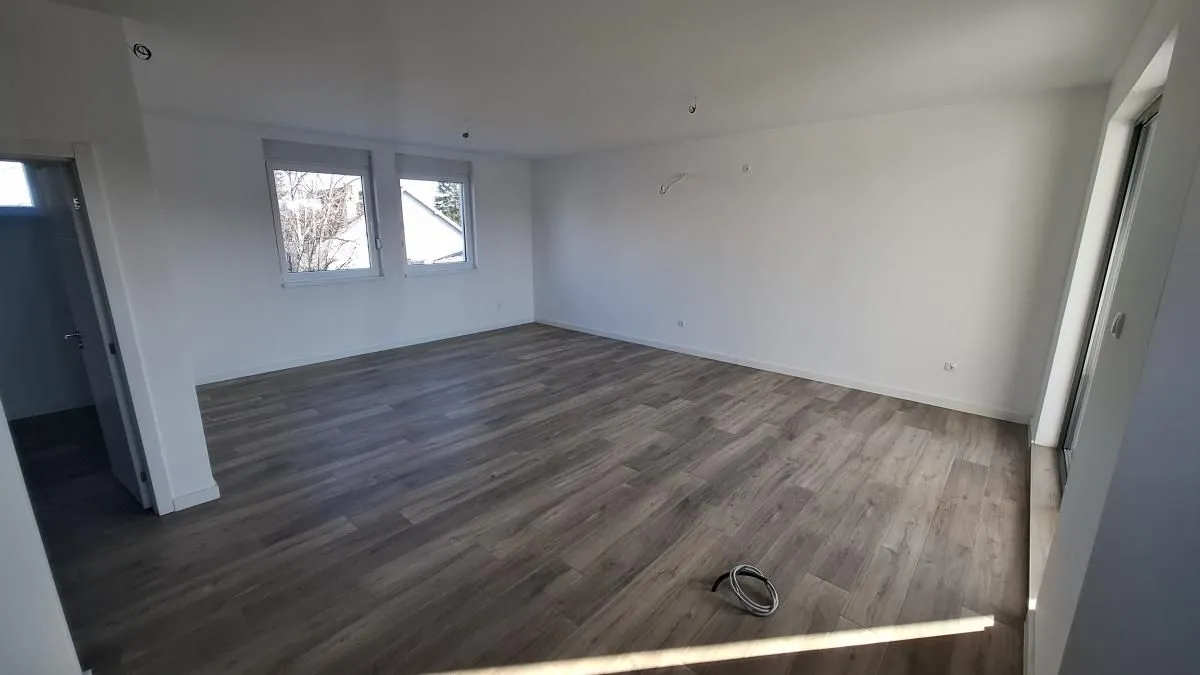 Prodaja, četvorosoban stan, 95m², Veternik, Novi Sad Sve Podlokacije