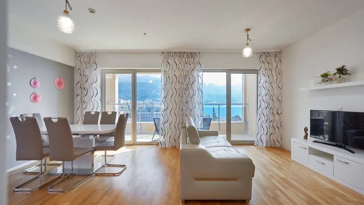 Sale, two bedroom apartment, 98m², Budva, Crna Gora