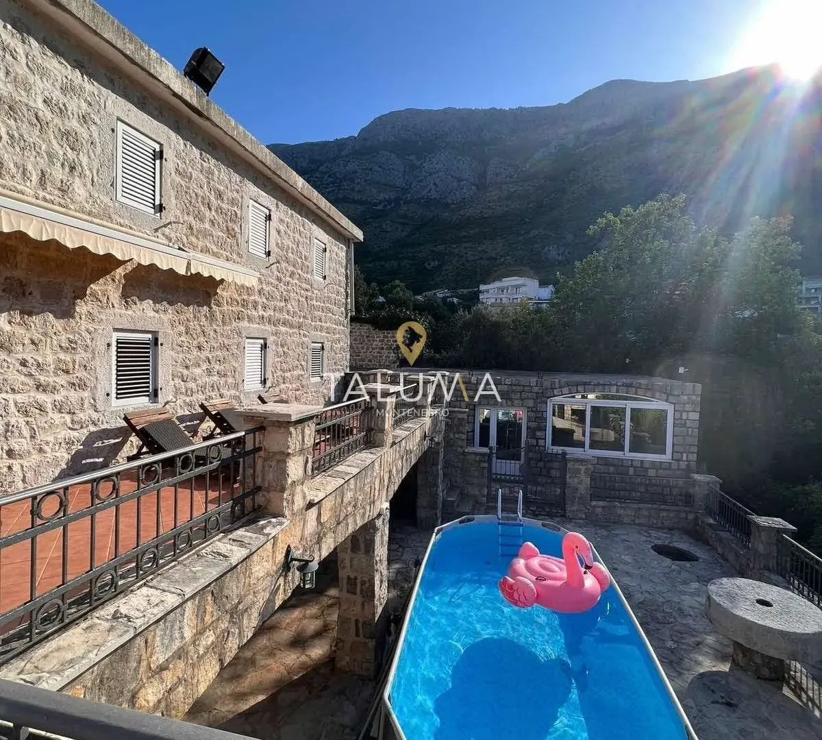 Sale, house, 300m², Rijeka Reževići, Budva
