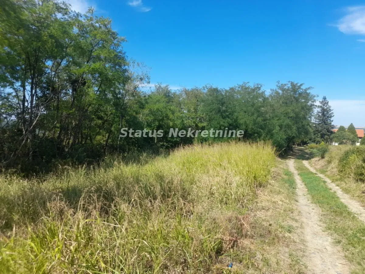 Prodaja, plac, 1400m², Inđija, Srbija