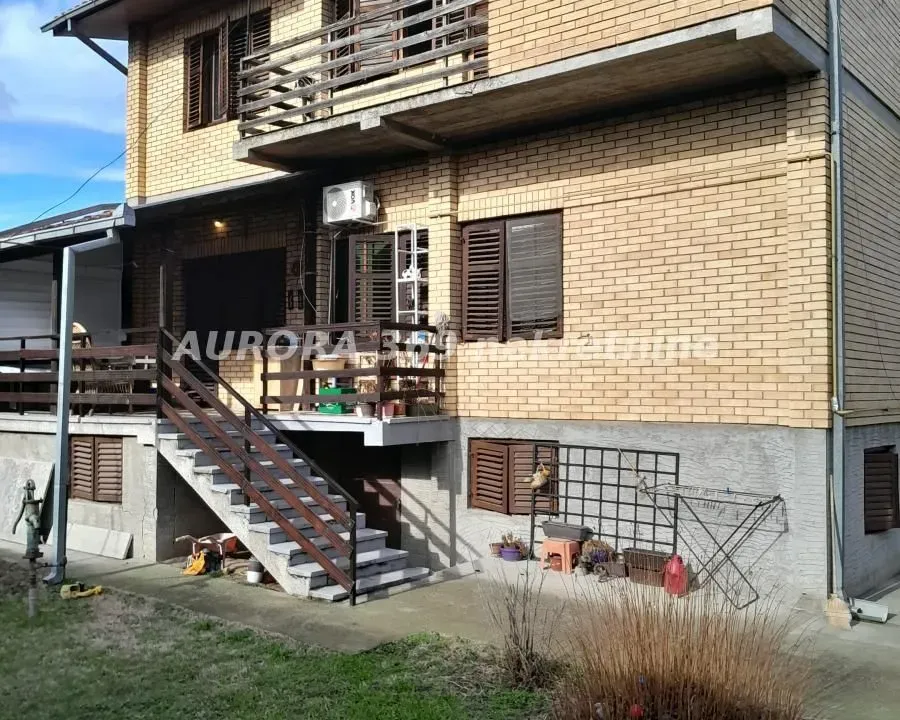 Sale, house, 394m², Futog, Novi Sad Sve Podlokacije
