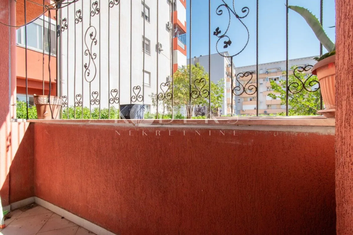 Rent, one bedroom apartment, 53m², Tuški Put, Podgorica