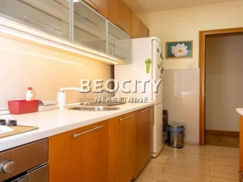 Izdavanje, trosoban stan, 95m², Autokomanda, Voždovac Sve Podlokacije - image 7