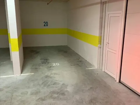 Izdavanje, jednosoban stan, 40m², Budva, Crna Gora - image 6