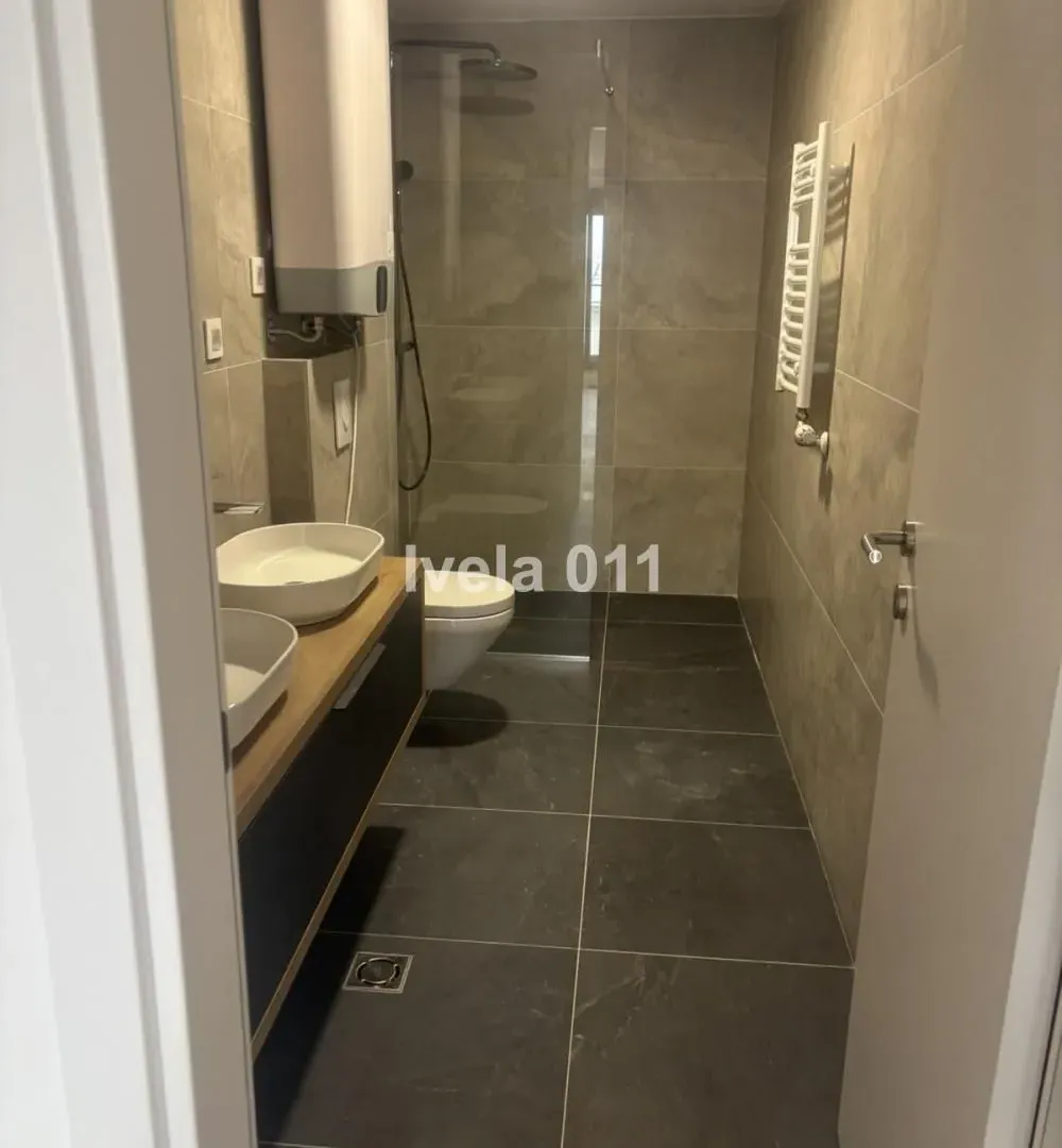 Sale, three bedroom apartment, 131m², Voždovac Sve Podlokacije, Beograd