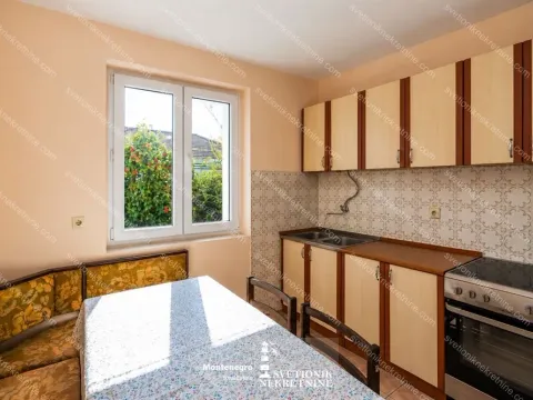 Prodaja, dvosoban stan, 75m², Kumbor, Herceg Novi - image 9