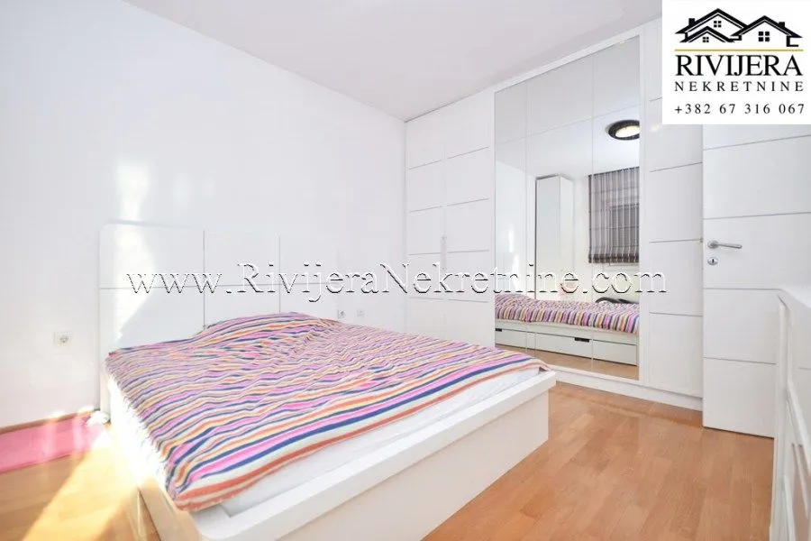 Prodaja, dvosoban stan, 85m², Igalo, Herceg Novi