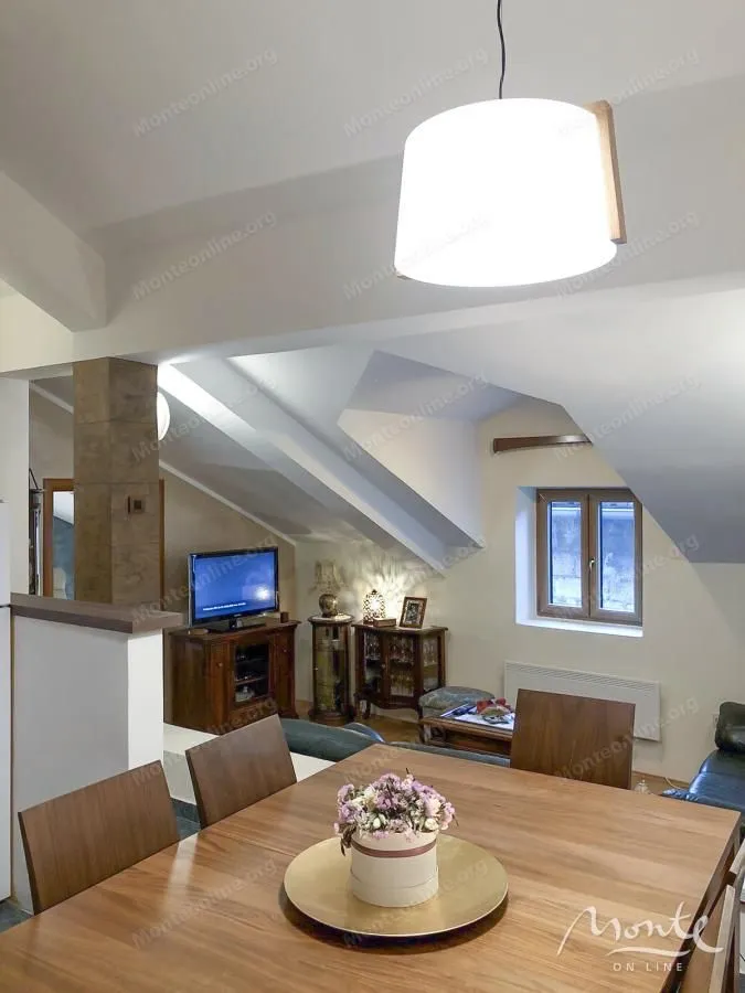 Prodaja, dvosoban stan, 50m², Grad, Kotor