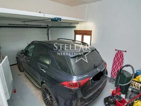 Izdavanje, kuća, 100m², Velje Brdo, Podgorica - image 13