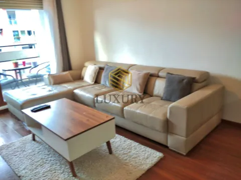 Izdavanje, dvosoban stan, 69m², Master Kvart, Podgorica - image 2