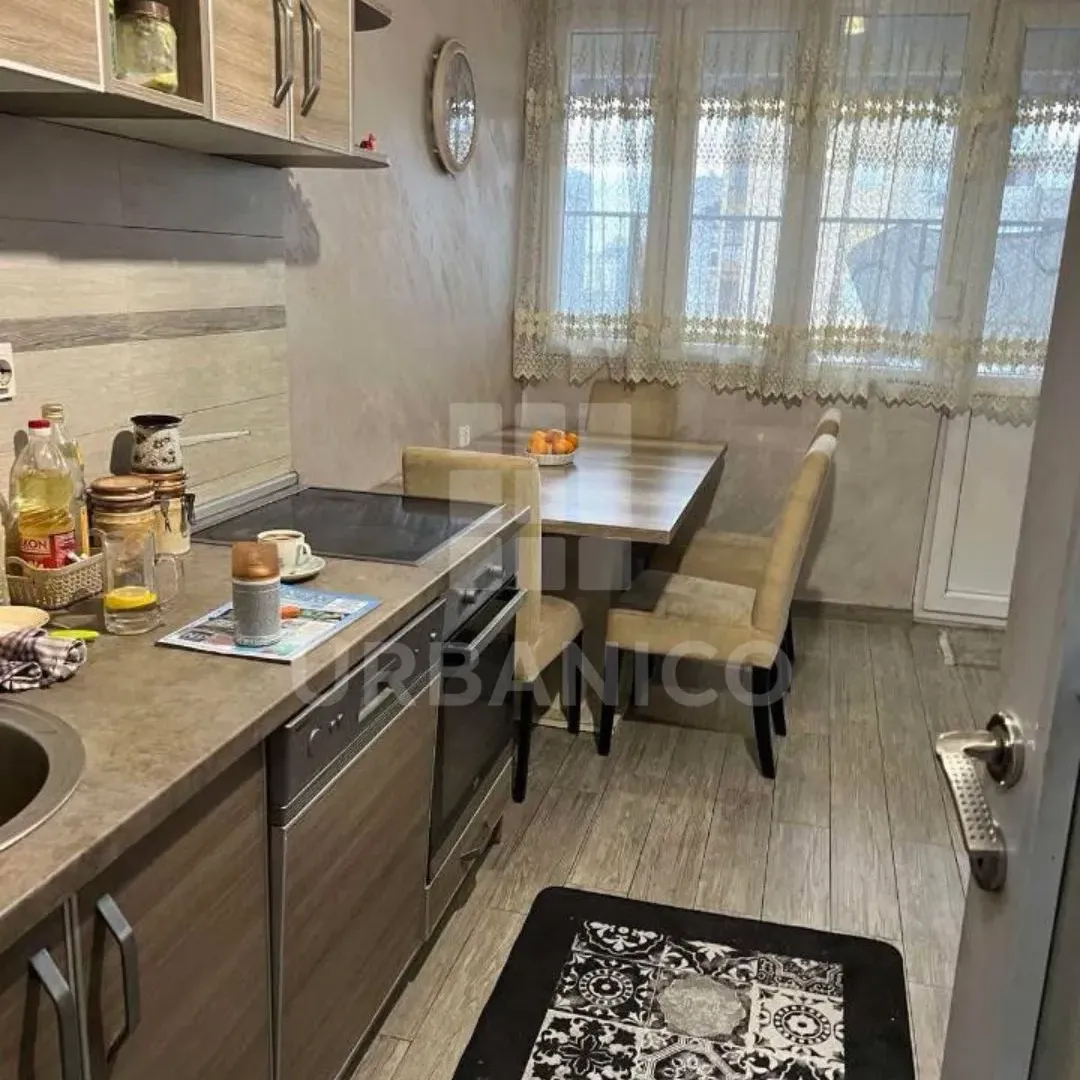Rent, three bedroom apartment, 100m², Pejton, Podgorica