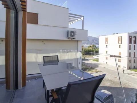 Sale, two bedroom apartment, 65m², Donja Lastva, Tivat - image 4