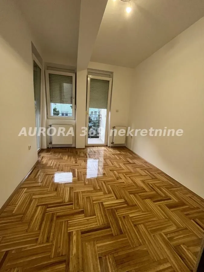 Prodaja, dvosoban stan, 59m², Nova Detelinara, Novi Sad Sve Podlokacije