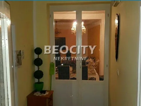 Prodaja, kuća, 144m², Centar, Novi Sad - image 9