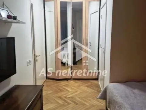 Rent, three bedroom apartment, 85m², Vračar Hram, Vračar Sve Podlokacije - image 14