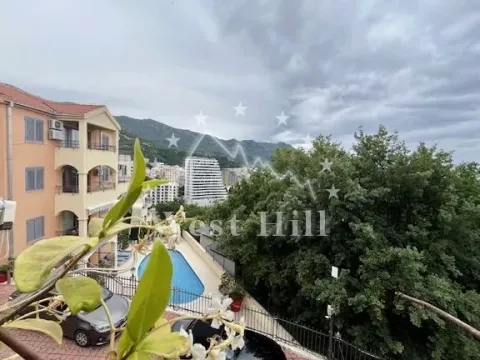 Sale, one bedroom apartment, 55m², Bečići, Budva - image 9