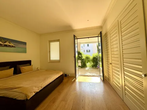 Prodaja, trosoban stan, 115m², Porto Montenegro, Tivat - image 9