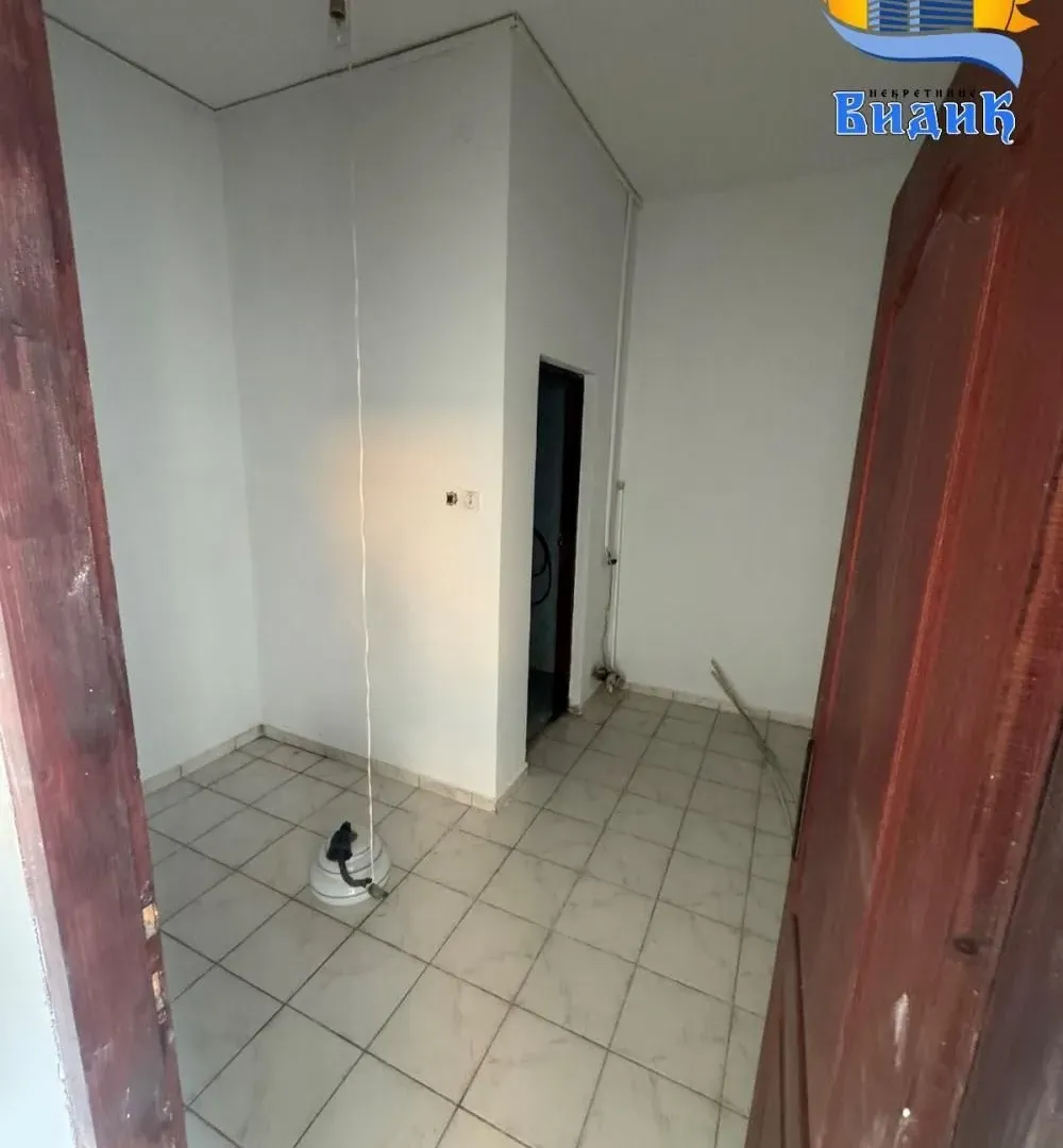  Office Space for Sale, 33m2, Skojevsko Naselje, Beograd