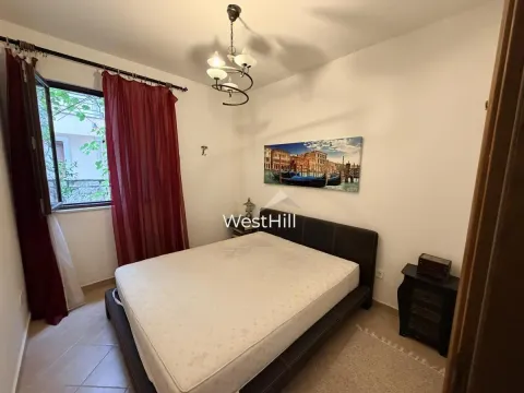 Prodaja, dvosoban stan, 78m², Risan, Kotor - image 9