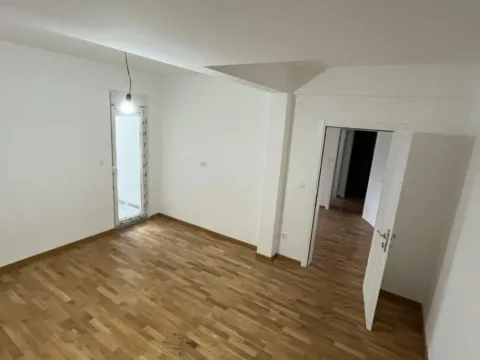 Prodaja, dvosoban stan, 63m², Zagorič, Podgorica - image 9