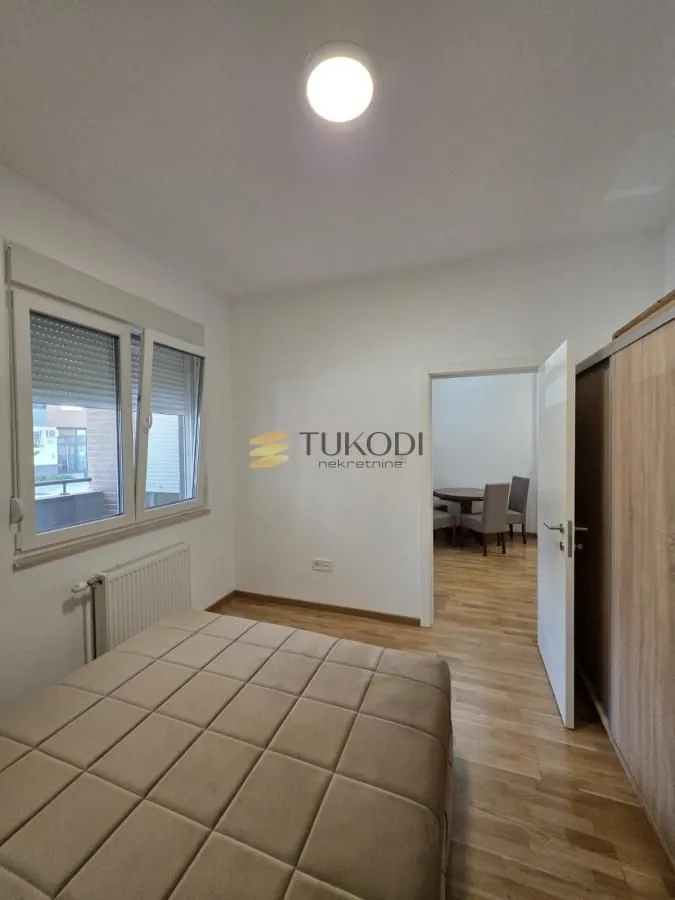 Izdavanje, jednosoban stan, 41m², Avijatičarsko naselje, Novi Sad Sve Podlokacije
