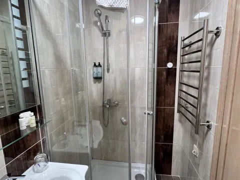 Prodaja, garsonjera, 40m², Bečići, Budva - image 10