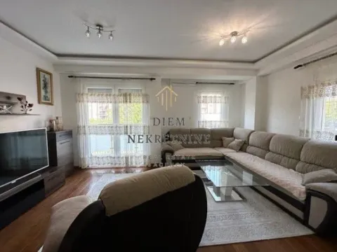 Izdavanje, trosoban stan, 80m², Ljubović, Podgorica - image 12